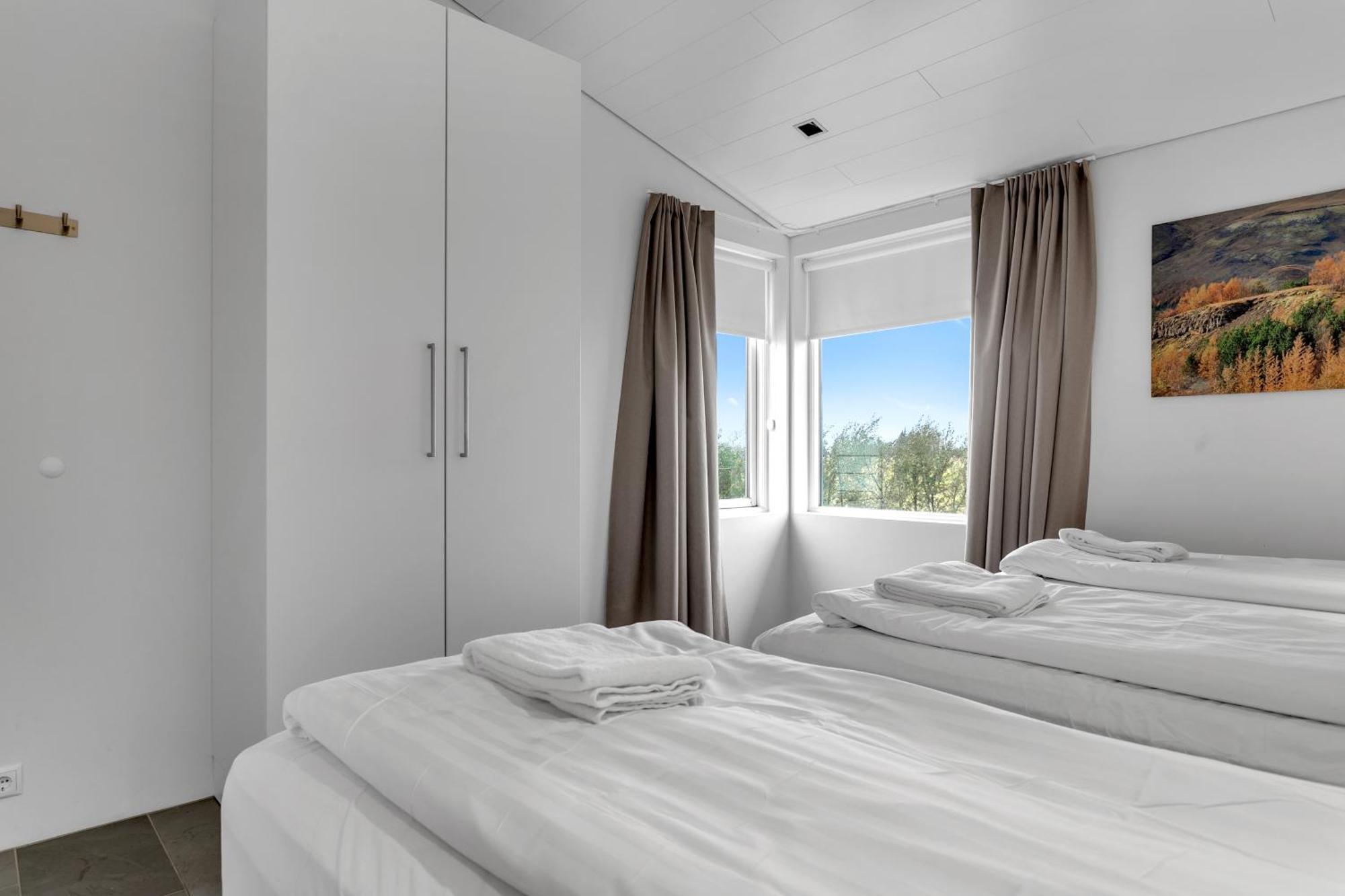 Luxury Villa With River View Laugaras Exteriér fotografie