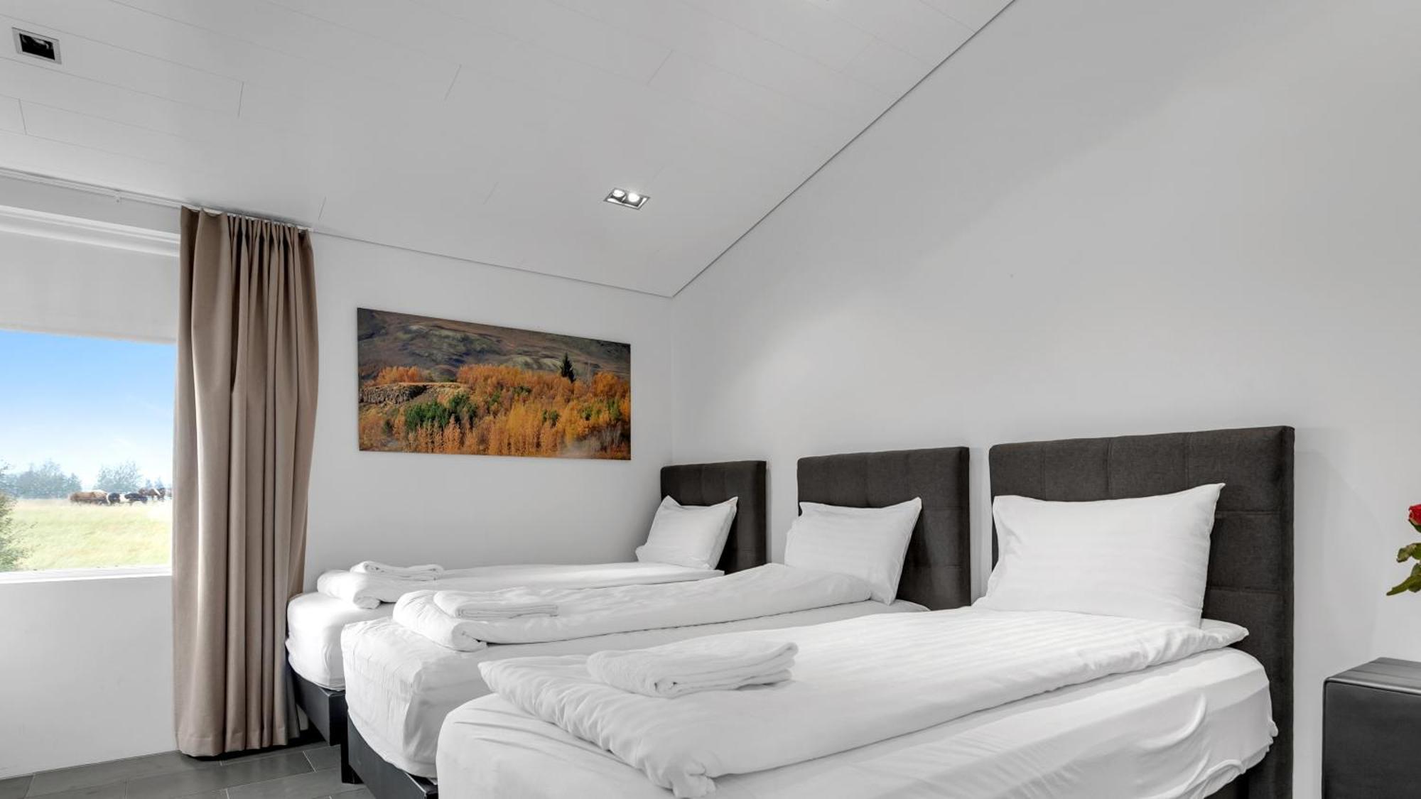 Luxury Villa With River View Laugaras Exteriér fotografie